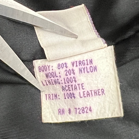 Vtg UNIVERSITY OF IOWA Golden Bear Black Leather Wool Sz Med Varsity Jacket USA! - Picture 10 of 12